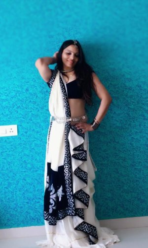 perfect saree wearing